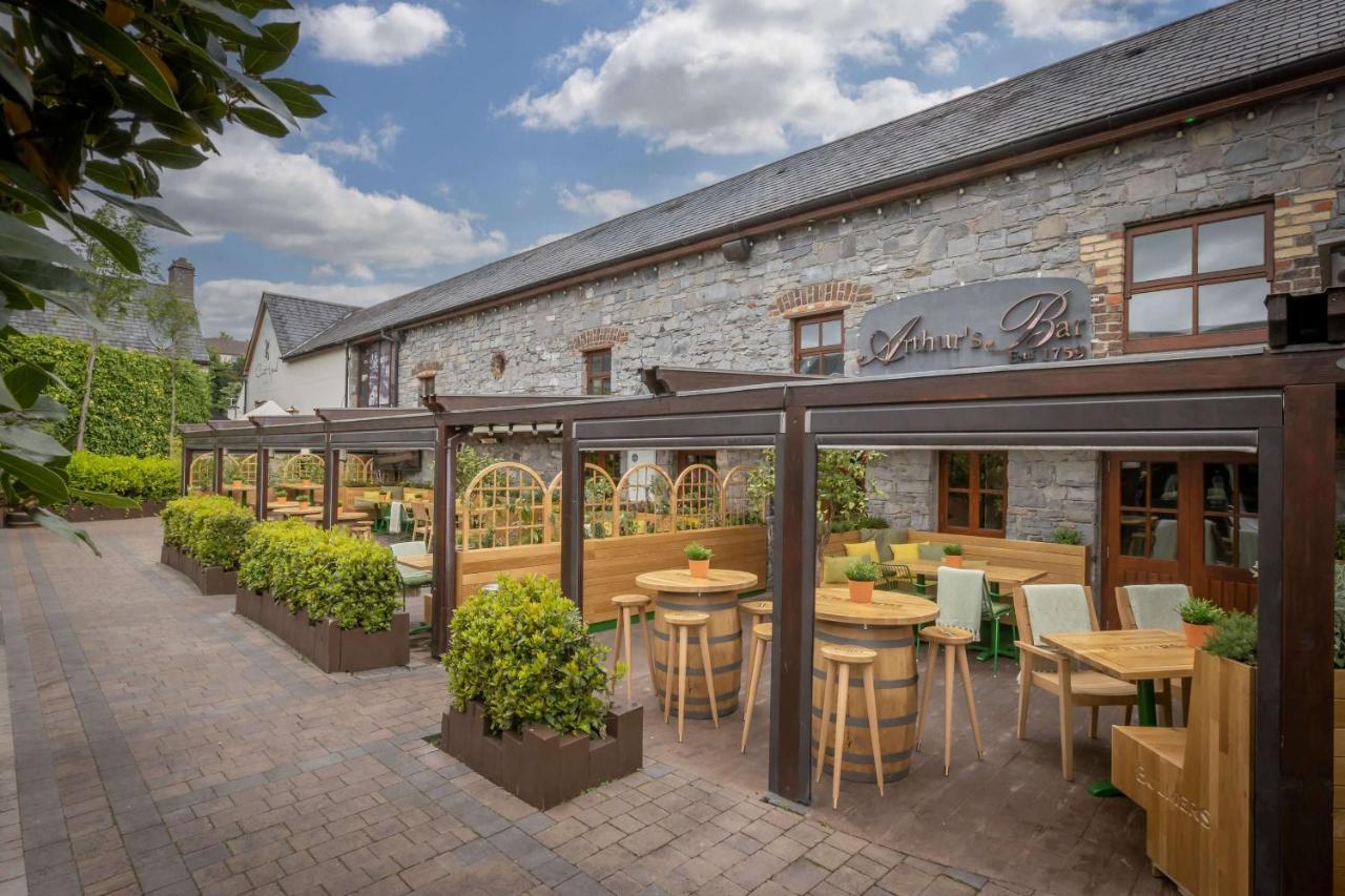 Court Yard Hotel Leixlip Bagian luar foto