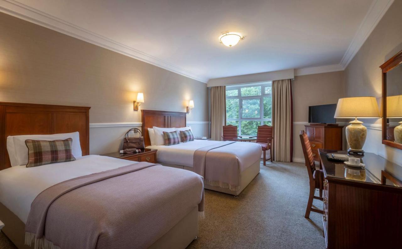 Court Yard Hotel Leixlip Bagian luar foto