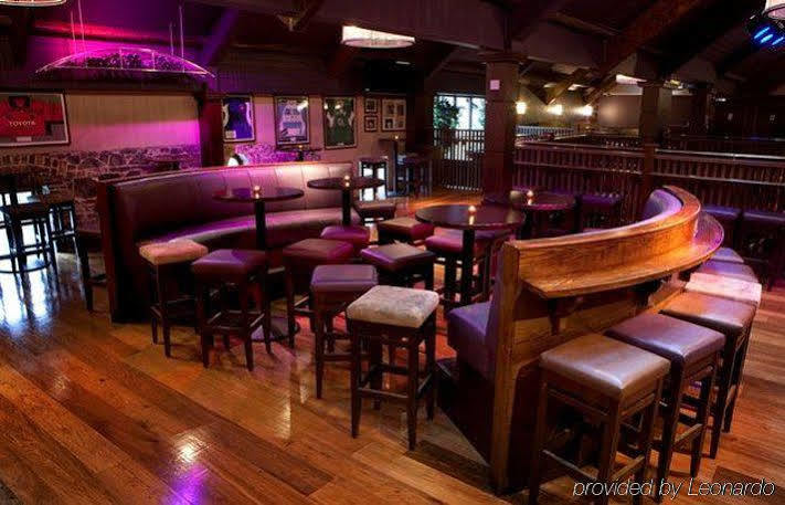 Court Yard Hotel Leixlip Bagian luar foto